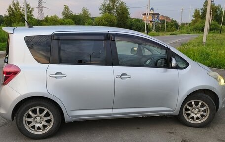 Toyota Ractis I, 2009 год, 750 000 рублей, 19 фотография