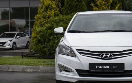 Hyundai Solaris II рестайлинг, 2015 год, 945 000 рублей, 18 фотография