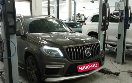 Mercedes-Benz GL-Класс, 2014 год, 2 799 000 рублей, 2 фотография