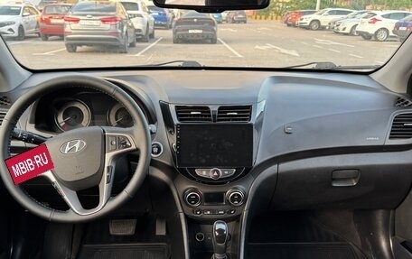Hyundai Solaris II рестайлинг, 2014 год, 900 000 рублей, 9 фотография