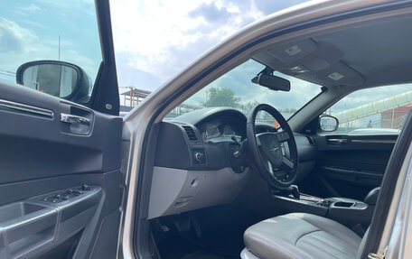 Chrysler 300C II, 2006 год, 930 000 рублей, 15 фотография