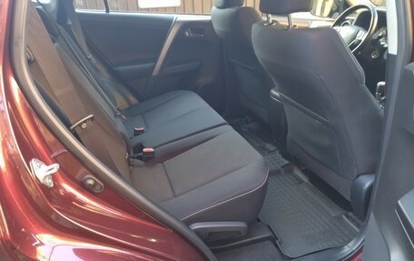 Toyota RAV4, 2015 год, 2 400 000 рублей, 17 фотография