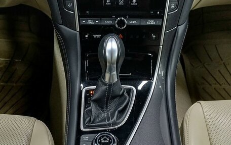 Infiniti Q50 I рестайлинг, 2017 год, 2 149 000 рублей, 15 фотография