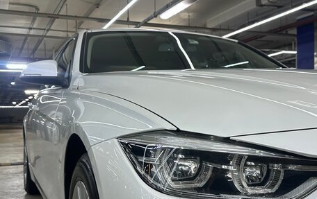 BMW 3 серия, 2018 год, 2 500 000 рублей, 13 фотография