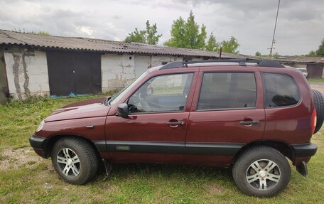 Chevrolet Niva I рестайлинг, 2005 год, 415 000 рублей, 3 фотография