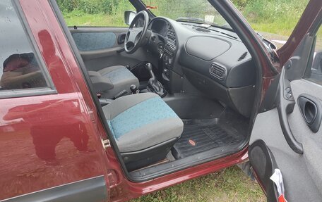 Chevrolet Niva I рестайлинг, 2005 год, 415 000 рублей, 18 фотография