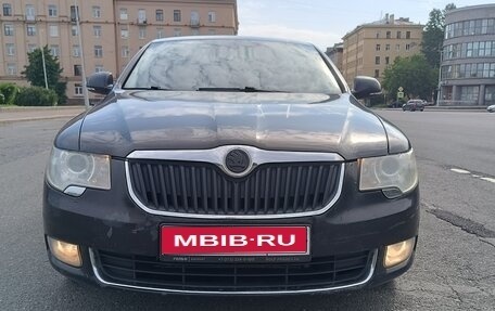 Skoda Superb III рестайлинг, 2012 год, 650 000 рублей, 1 фотография