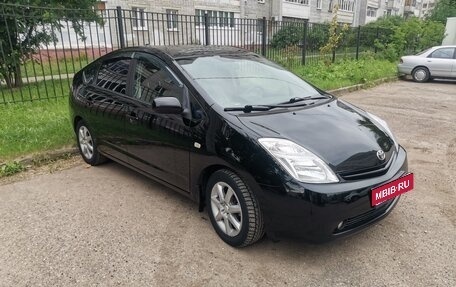 Toyota Prius, 2008 год, 950 000 рублей, 1 фотография