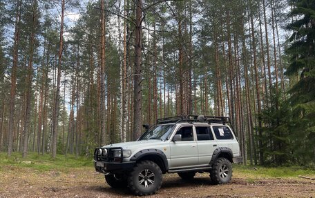 Toyota Land Cruiser 80 рестайлинг, 1997 год, 1 590 000 рублей, 1 фотография