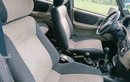 Chevrolet Niva I рестайлинг, 2006 год, 250 000 рублей, 16 фотография