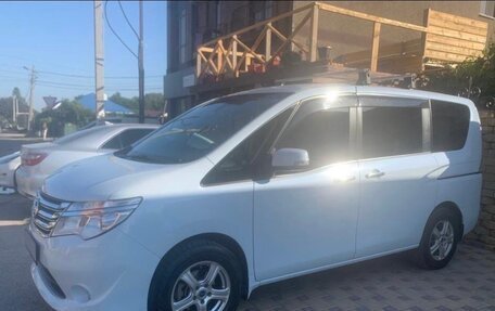 Nissan Serena IV, 2015 год, 1 400 000 рублей, 2 фотография