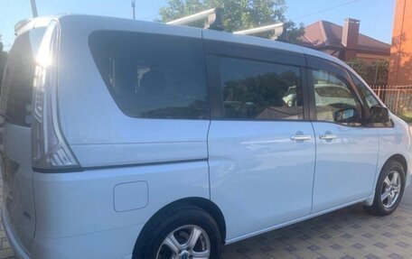 Nissan Serena IV, 2015 год, 1 400 000 рублей, 6 фотография