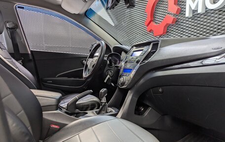 Hyundai Santa Fe III рестайлинг, 2014 год, 1 580 000 рублей, 29 фотография