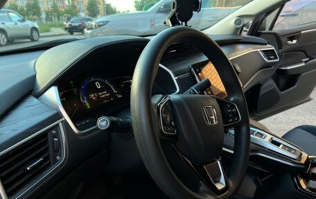 Honda Clarity, 2018 год, 1 750 000 рублей, 8 фотография