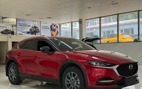 Mazda CX-4, 2021 год, 2 400 000 рублей, 3 фотография