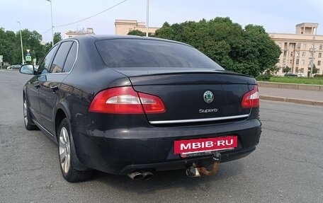 Skoda Superb III рестайлинг, 2012 год, 650 000 рублей, 3 фотография