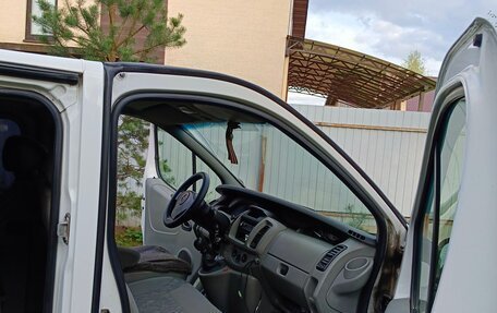 Opel Vivaro A рестайлинг, 2003 год, 750 000 рублей, 6 фотография