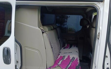 Opel Vivaro A рестайлинг, 2003 год, 750 000 рублей, 5 фотография