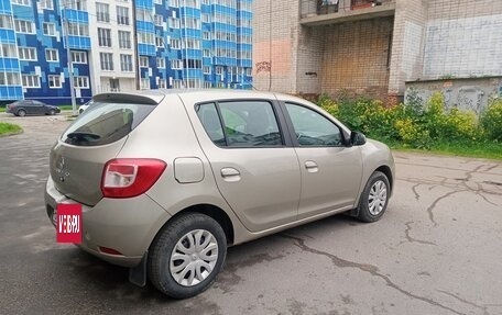 Renault Sandero II рестайлинг, 2017 год, 650 000 рублей, 5 фотография