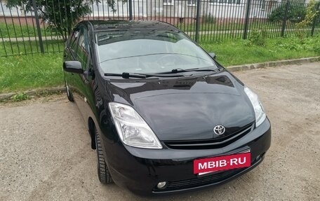 Toyota Prius, 2008 год, 950 000 рублей, 2 фотография