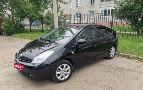 Toyota Prius, 2008 год, 950 000 рублей, 4 фотография
