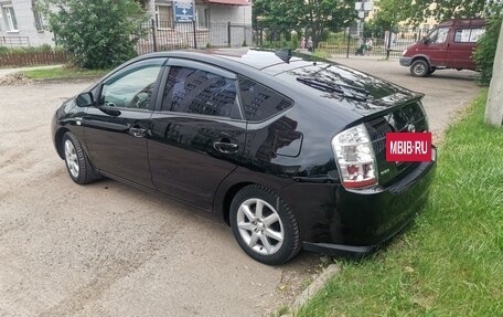 Toyota Prius, 2008 год, 950 000 рублей, 10 фотография