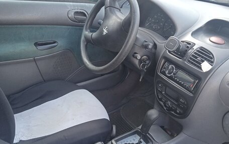 Peugeot 206, 2001 год, 200 000 рублей, 4 фотография