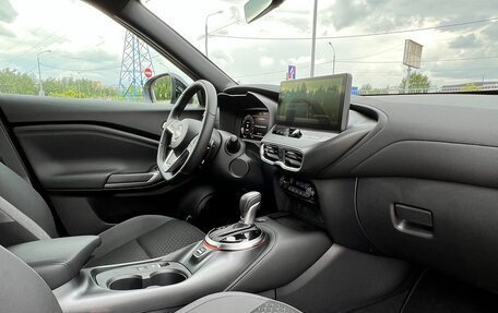 Nissan Juke II, 2024 год, 2 590 000 рублей, 27 фотография