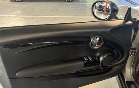 MINI Hatch, 2019 год, 2 850 000 рублей, 11 фотография