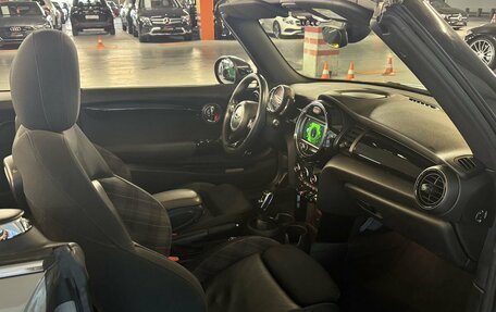 MINI Hatch, 2019 год, 2 850 000 рублей, 21 фотография