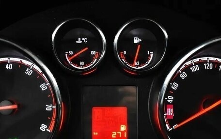 Opel Meriva, 2011 год, 590 000 рублей, 6 фотография