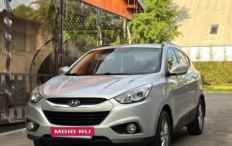 Hyundai ix35 I рестайлинг, 2012 год, 1 090 000 рублей, 2 фотография