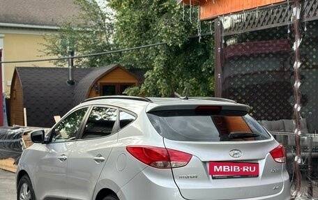 Hyundai ix35 I рестайлинг, 2012 год, 1 090 000 рублей, 3 фотография
