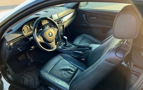 BMW 3 серия, 2010 год, 1 300 000 рублей, 10 фотография