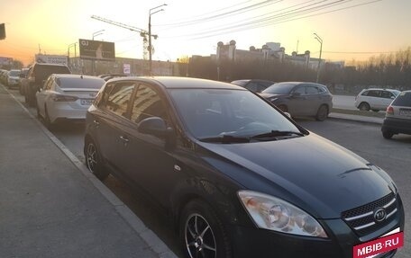 KIA cee'd I рестайлинг, 2009 год, 712 000 рублей, 2 фотография