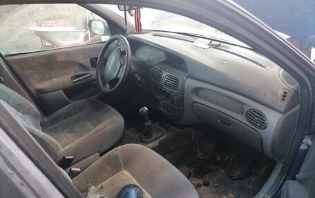 Renault Megane II, 2002 год, 95 000 рублей, 2 фотография
