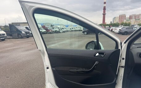 Peugeot 308 II, 2011 год, 415 000 рублей, 14 фотография
