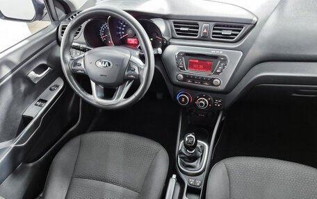 KIA Rio III рестайлинг, 2015 год, 679 000 рублей, 16 фотография
