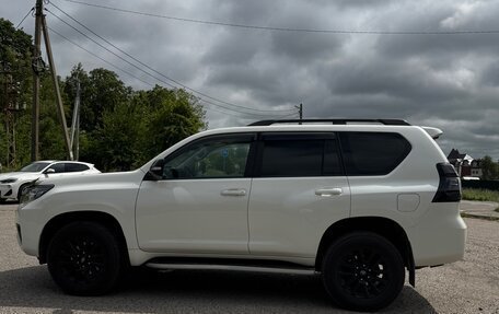 Toyota Land Cruiser Prado 150 рестайлинг 2, 2020 год, 4 900 000 рублей, 4 фотография