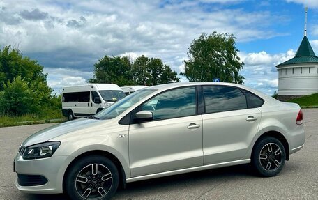 Volkswagen Polo VI (EU Market), 2013 год, 710 000 рублей, 4 фотография