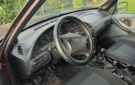 Chevrolet Niva I рестайлинг, 2004 год, 380 000 рублей, 3 фотография