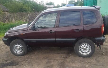 Chevrolet Niva I рестайлинг, 2004 год, 380 000 рублей, 4 фотография