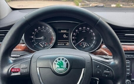 Skoda Superb III рестайлинг, 2011 год, 1 500 000 рублей, 10 фотография