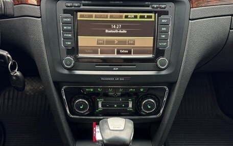 Skoda Superb III рестайлинг, 2011 год, 1 500 000 рублей, 19 фотография