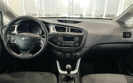 KIA cee'd III, 2013 год, 890 000 рублей, 5 фотография
