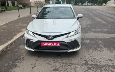 Toyota Camry, 2021 год, 3 300 000 рублей, 1 фотография
