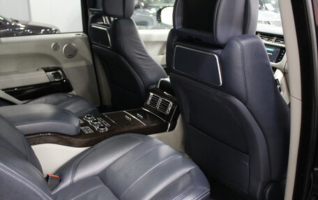 Land Rover Range Rover IV рестайлинг, 2013 год, 3 290 000 рублей, 28 фотография