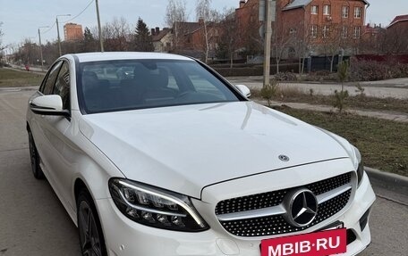 Mercedes-Benz C-Класс, 2018 год, 2 850 000 рублей, 2 фотография
