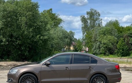 Volkswagen Jetta VI, 2012 год, 1 050 000 рублей, 4 фотография