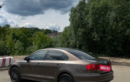 Volkswagen Jetta VI, 2012 год, 1 050 000 рублей, 3 фотография